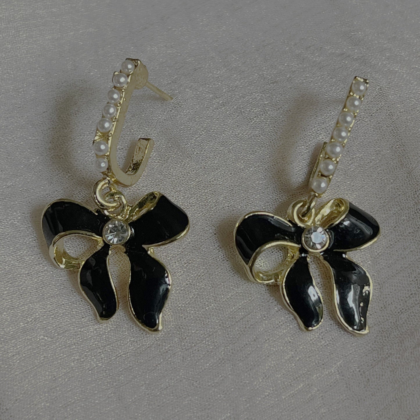 Pearl Bow Korean Earing