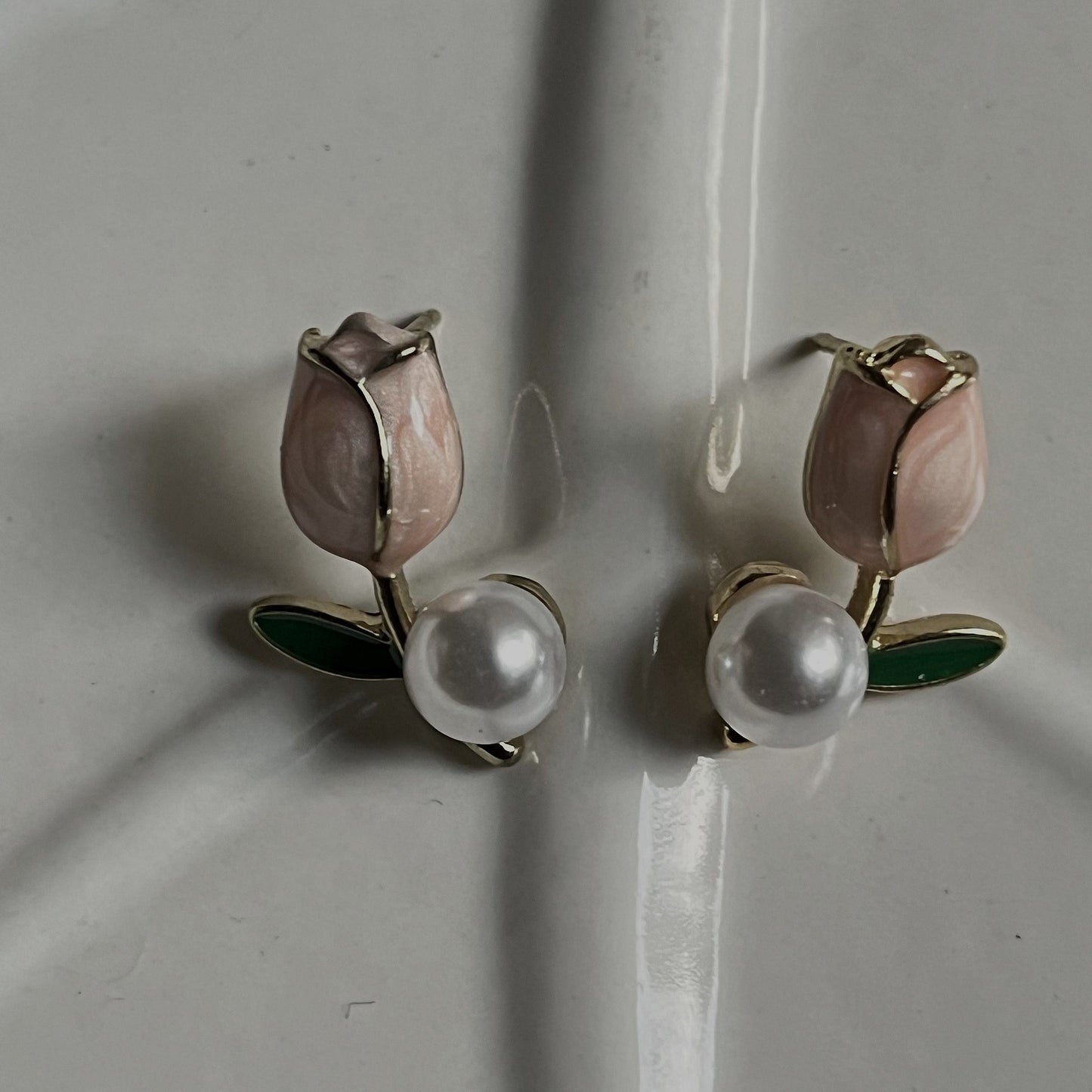 Pink Tulip Pearl Korean Earing