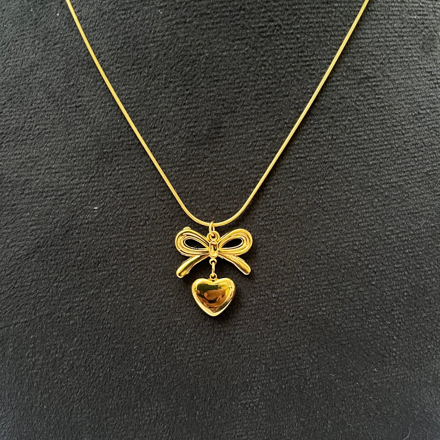 Trendy Heart Bow Necklace