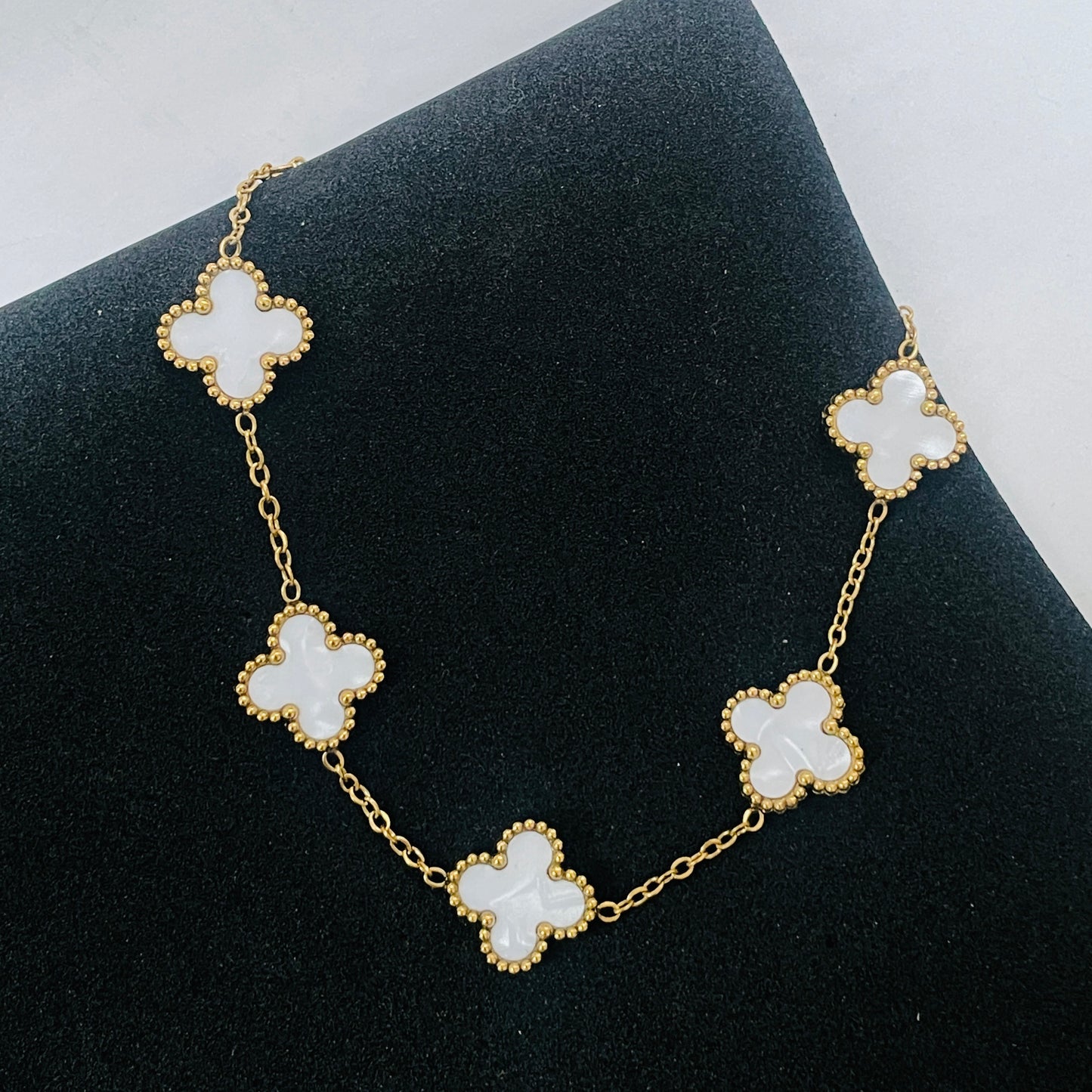 Charm White Clover Bracelet- 18K Gold Plated