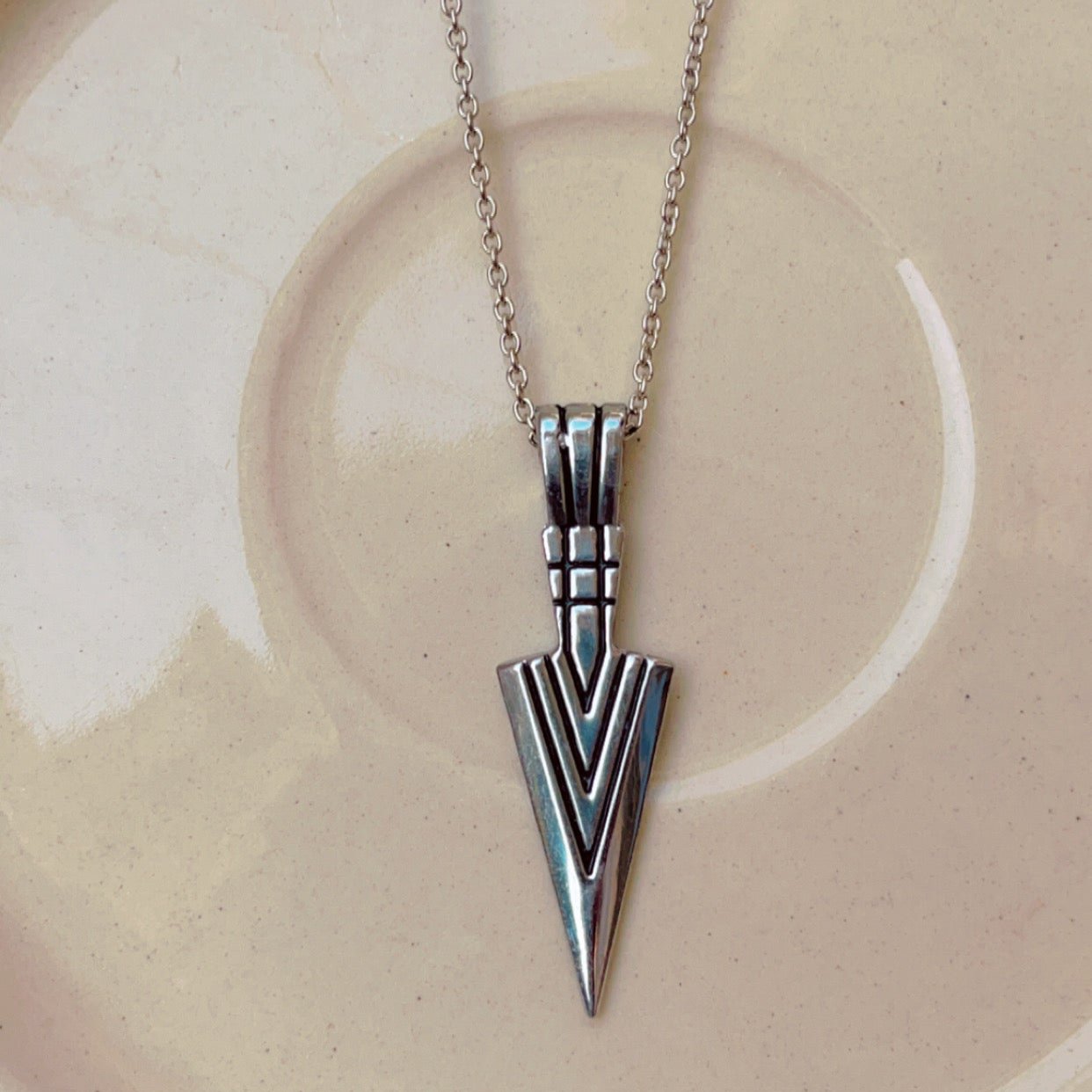 Stylish Arrow Chain Pendent