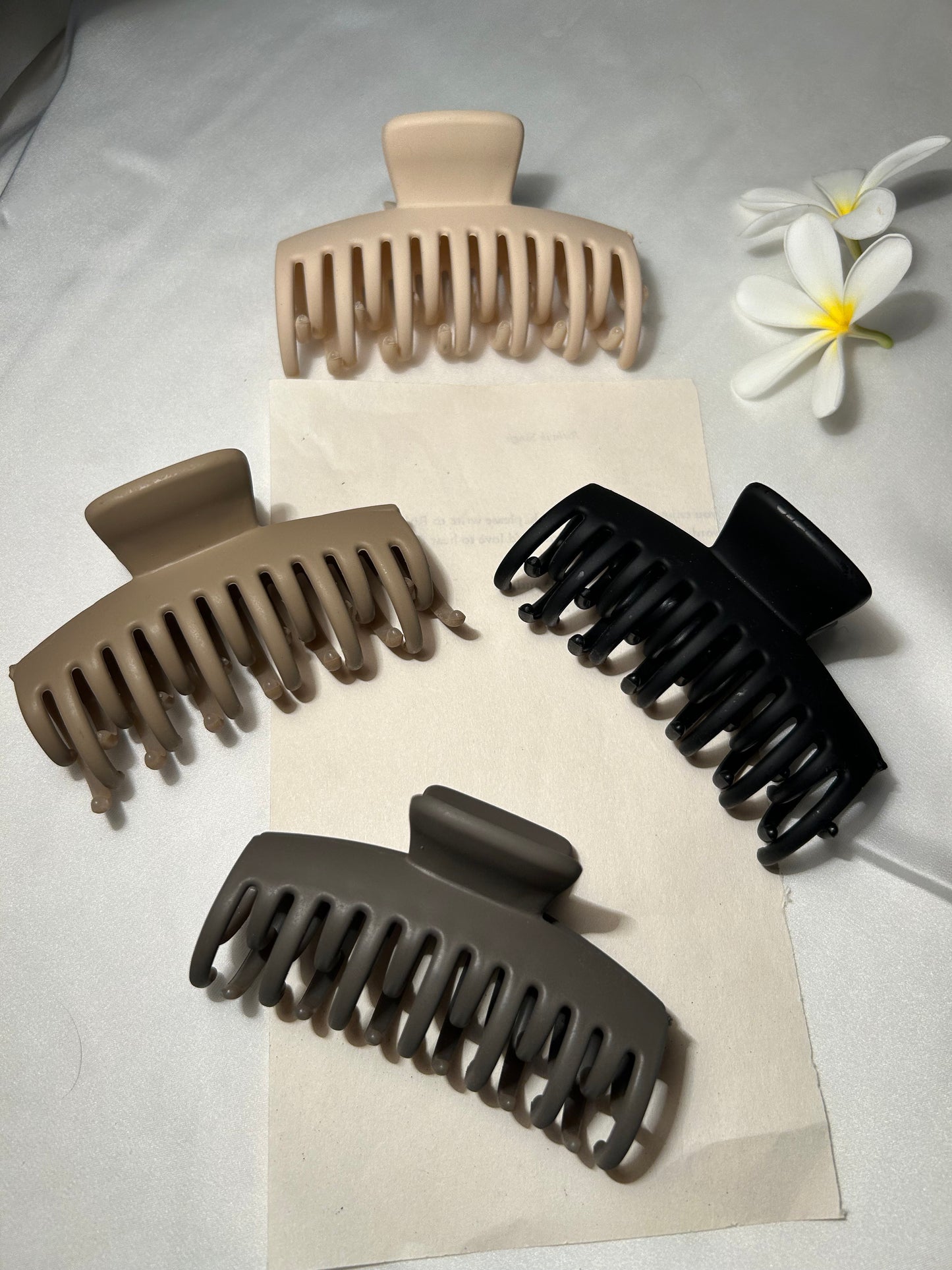 Pack of 2 Korean Hair Claw Clip