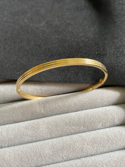 Minimal Gold Plated Kada - Antitarnish