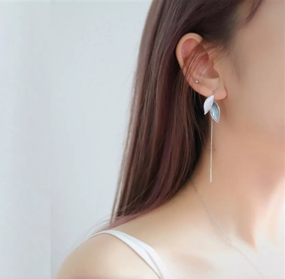 Long Tassel Enamel Leaf Earing