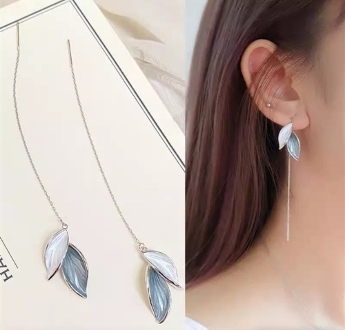 Long Tassel Enamel Leaf Earing