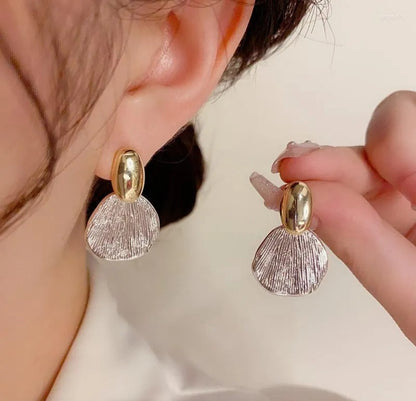 Metal shell Korean Earing