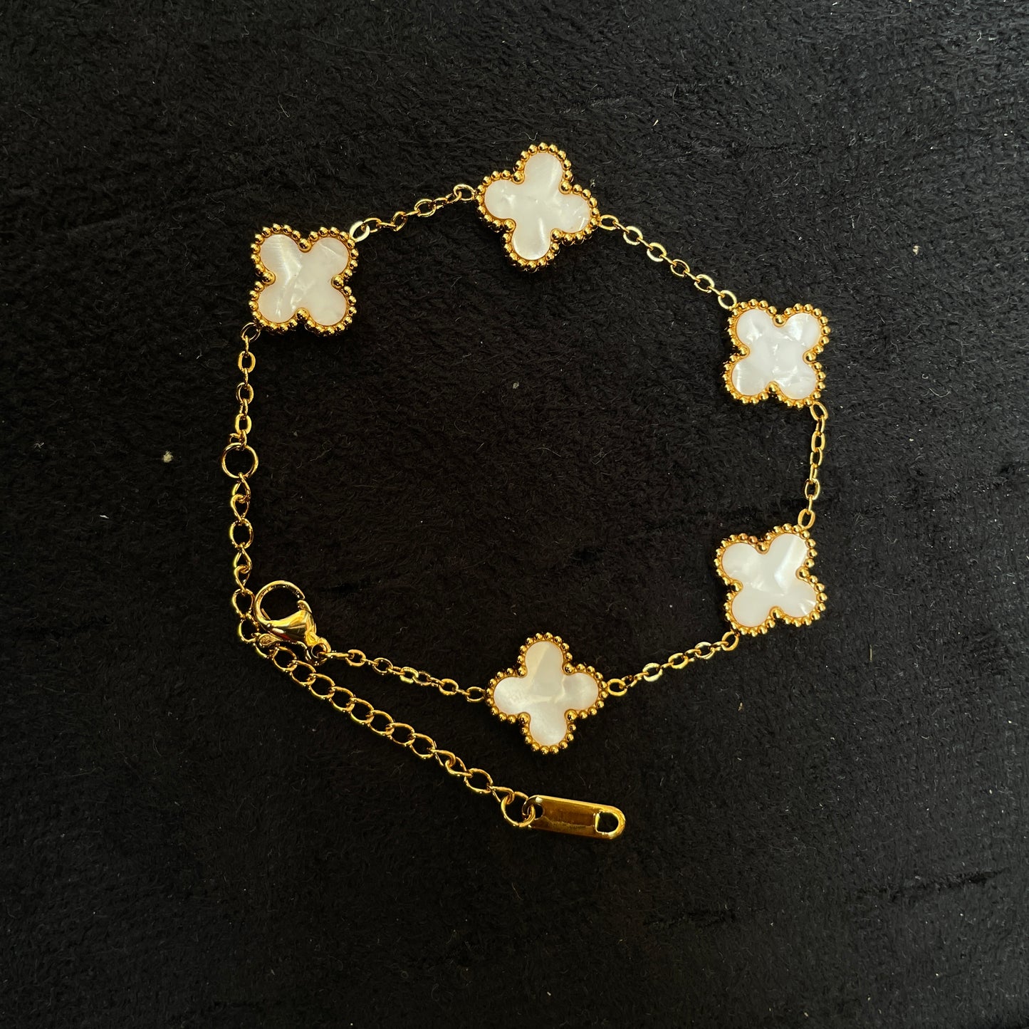 Charm White Clover Bracelet- 18K Gold Plated